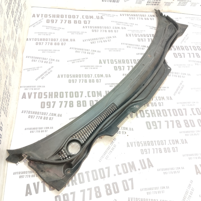 Жабо Volvo V50 (04-12) 2.0 Diesel переднє OEM 30745377 фото 2