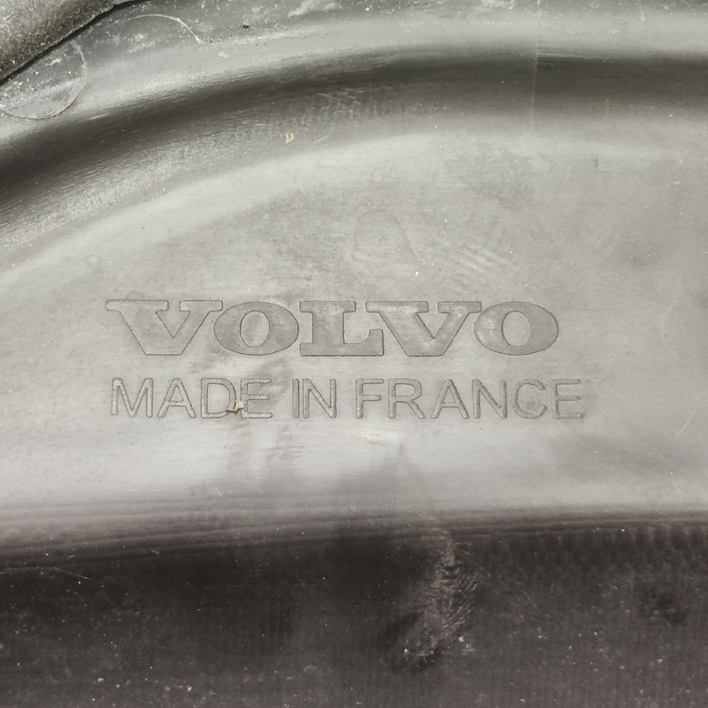 Жабо Volvo V50 (04-12) 2.0 Diesel переднє OEM 30745377