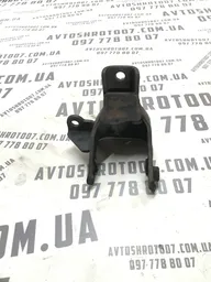 Кронштейн подушки двигуна Kia Cerato 1 03-09 2.0 нижня перед