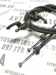Трос ручного гальма Kia Cerato 1 (04-09) 2.0 Бензин Нижній фото 3