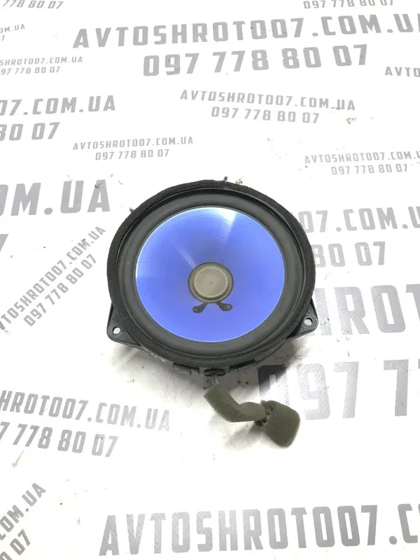 Динамік Kia Cerato 1 04-09 2.0Б задній правий OEM 963602f000