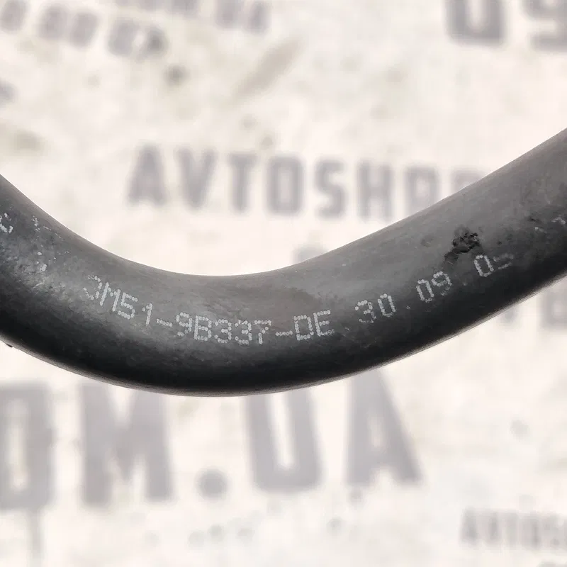 Паливна трубка Volvo V50 (04-12) 2.0 Дизель OEM 3m519b337de