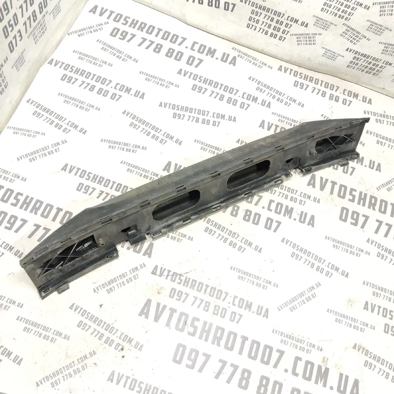 Абсорбер бампера Volvo V50 (04-12) 2.0D перед OEM 30655877