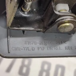 Кнопка лючка бака Hyundai Elantra 3 (00-06) 1.6 Бензин фото 5