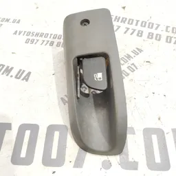 Кнопка лючка бака Hyundai Elantra 3 (00-06) 1.6 Бензин фото 2