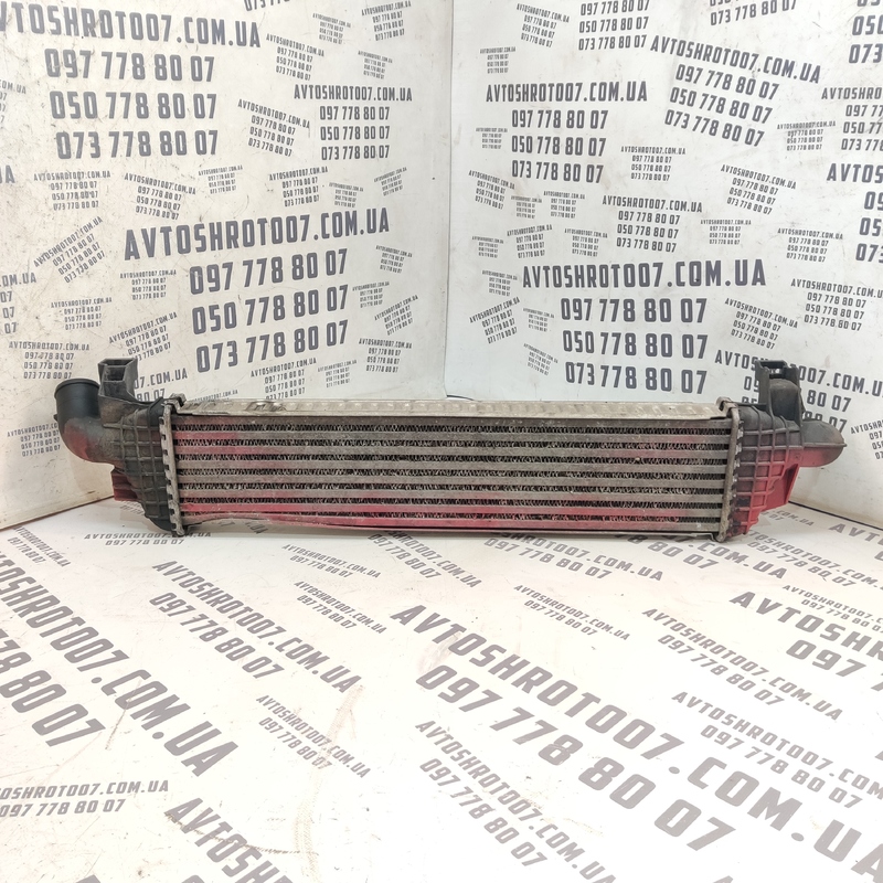 Радіатор інтеркулера Volvo V50 (04-12) 2.0D 4n5h9l440vf