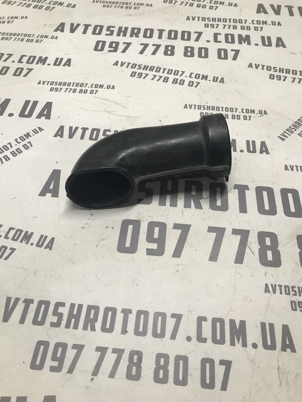 Патрубок повітряний Kia Cerato 1 (04-09) 2.0 Бензин