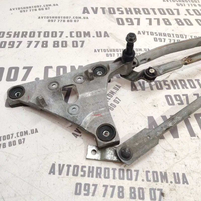 Трапеція двірників Volvo V50 (04-12) 2.0D перед OEM 30699342