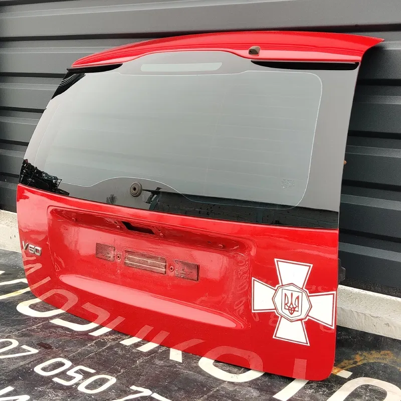 Кришка багажника Volvo V50 (04-12) 2.0 Дизель задня