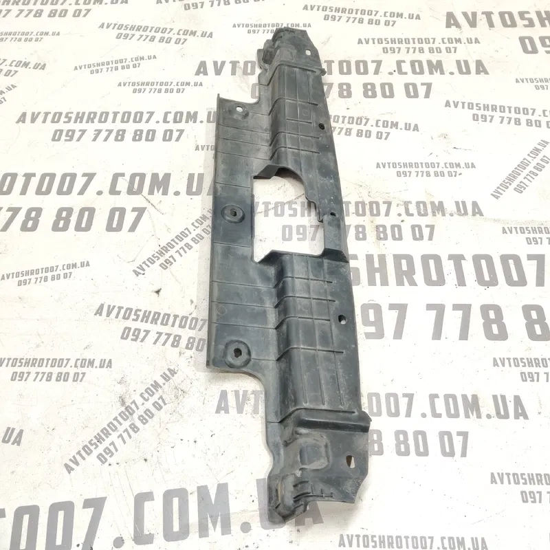 Кронштейн радіатора Hyundai Elantra 3 (00-06) OEM 863502d700
