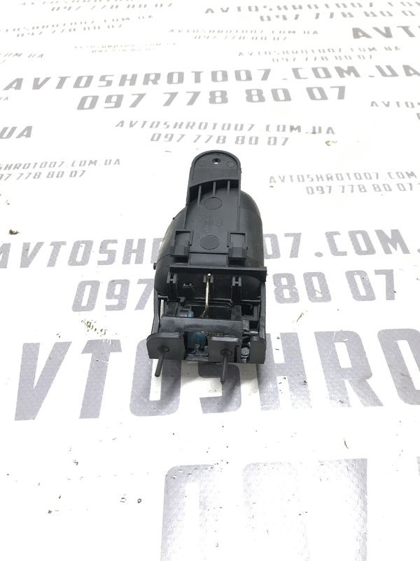 Ручка внутр. Chevrolet Tacuma 00-08 2.0 Бензин передня ліва