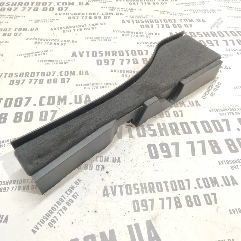 Накладка Renault G.Scenic 3 09-16 1.6d Зд Пр OEM 849500074r