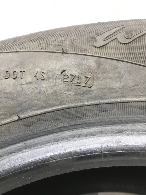 Пара шин 195/65 R15 Chevrolet Tacuma (00-11) 2.0 Бензин