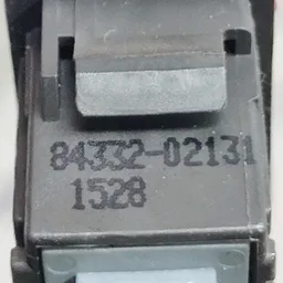 Кнопка аварійки Toyota Auris (06-12) 1.6 бензин 8433202131 фото 5