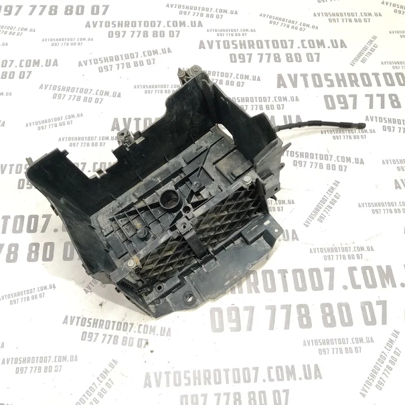 Кріплення АКБ Grand Scenic 3 09-16 1.6dCi OEM t06009a180