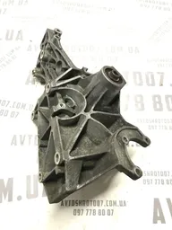 Кронштейн генератора VW Passat B5+ (00-05) 1.9D 038903143ae фото 1