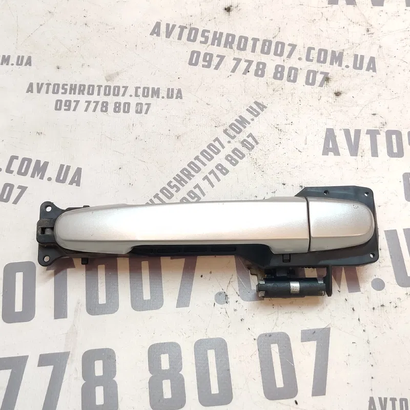 Ручка зовнішня Toyota Auris (06-12) 1.6 Бензин передня права