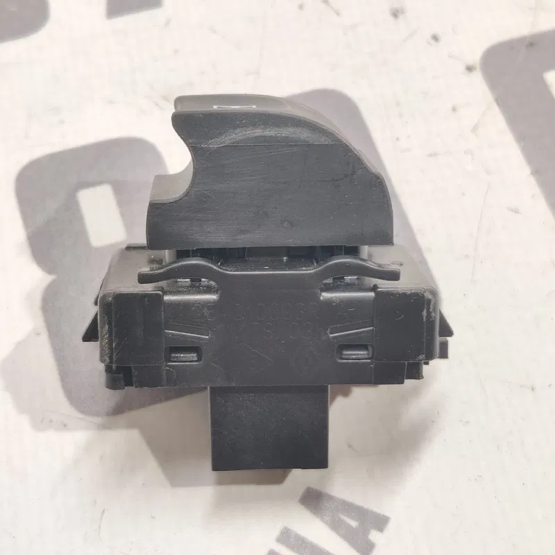 Кнопка склопідіймача Scenic 3 09-16 1.6d OEM 254010003r
