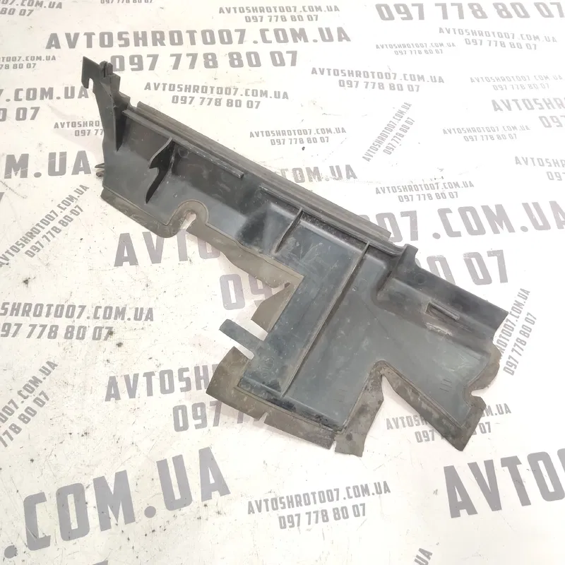 Накладка Renault Scenic 3 09-16 1.6D передня OEM 214990025r