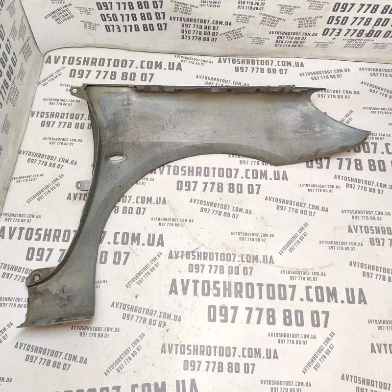 Крило Peugeot 307 (01-08) 1.4 Бензин переднє ліве