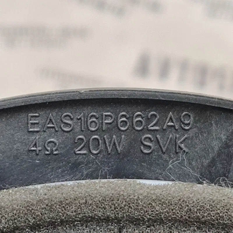 Динаміки Toyota Auris 06-12 1.6 Бенз передні OEM 861600d180