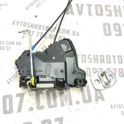 Замок дверей Toyota Auris (06-12) 1.6 Бензин передній лівий фото 4