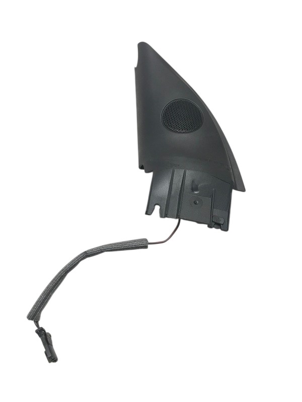 Накладка VW Passat B5+ (00-05) 1.9D перед ліва OEM 3b0837993