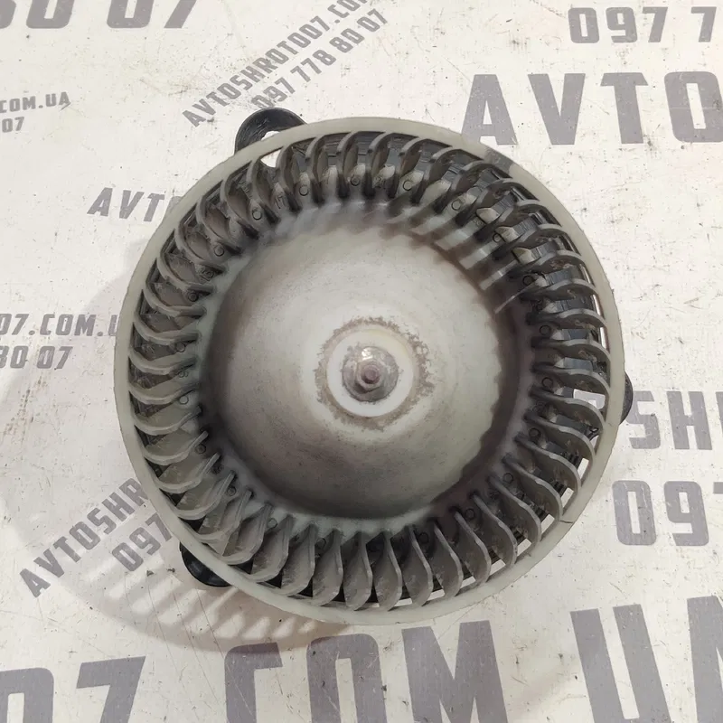 Мотор пічки Peugeot 307 (01-08) 1.4 Бензин OEM 1625001031