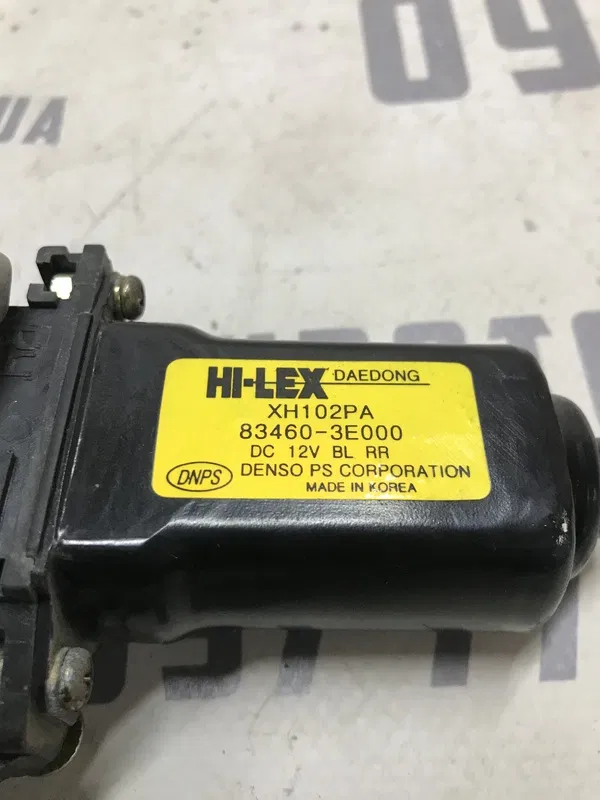 Мотор склопід. Kia Sorento (02-09) 2.5 з.пр. OEM 834603e000