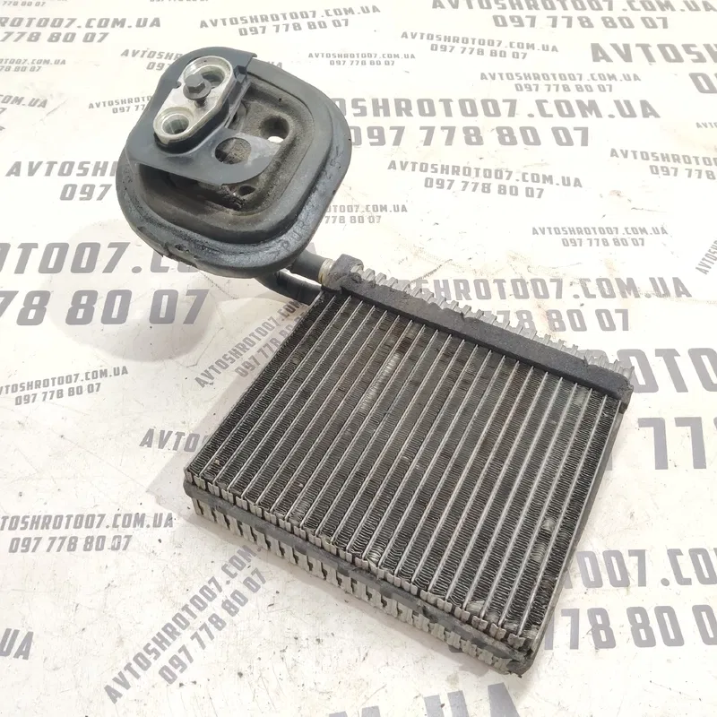Випарник кондиціонера Volvo V50 (04-12) 2.0 D