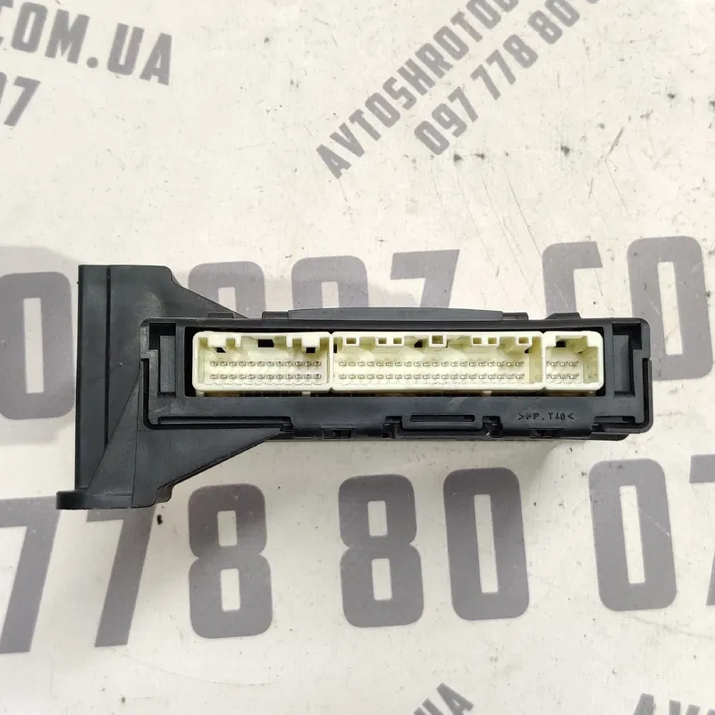 Блок клімату Toyota Auris (06-12) 1.6 Бензин OEM 8865002430