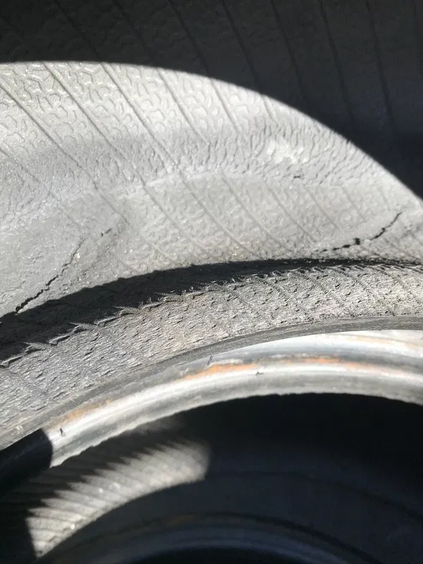 Пара шин 195/65 R15 Chevrolet Tacuma (00-11) 2.0 Бензин