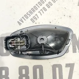 Ручка внутр. Renault Scenic 3 (09-16) 1.6d пр OEM 826720001r фото 2
