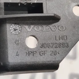 Кронштейн Volvo V50 (04-12) 2.0 Diesel OEM 30672893 фото 4