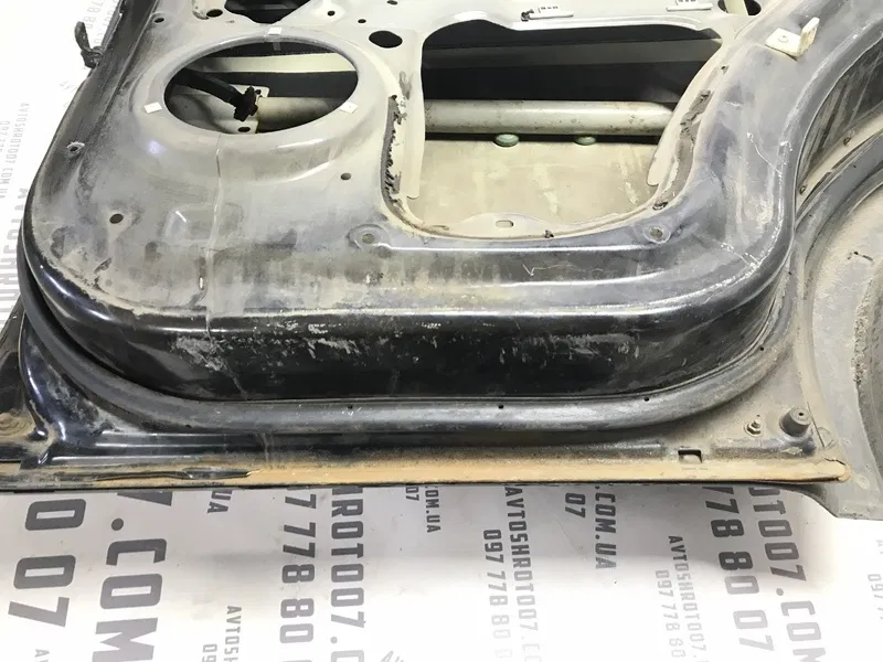 Двері Kia Sorento 1 (02-09) 2.5 Дизель задня права