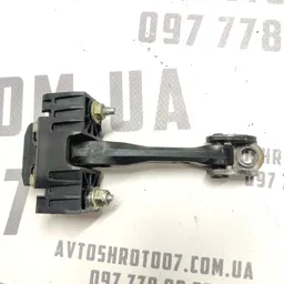 Обмежувач дверей передній Peugeot 407 (04-11) 2.0D