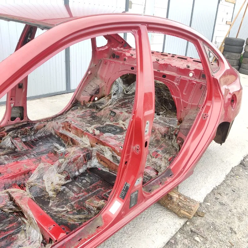 Стійка центральна Hyundai Elantra 4 (06-11) 1.6 бенз ліва