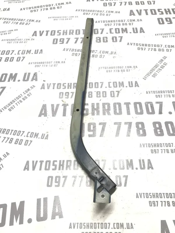 Рельса дверей верхня права Citroen Berlingo 1 (96-08) 1.6D