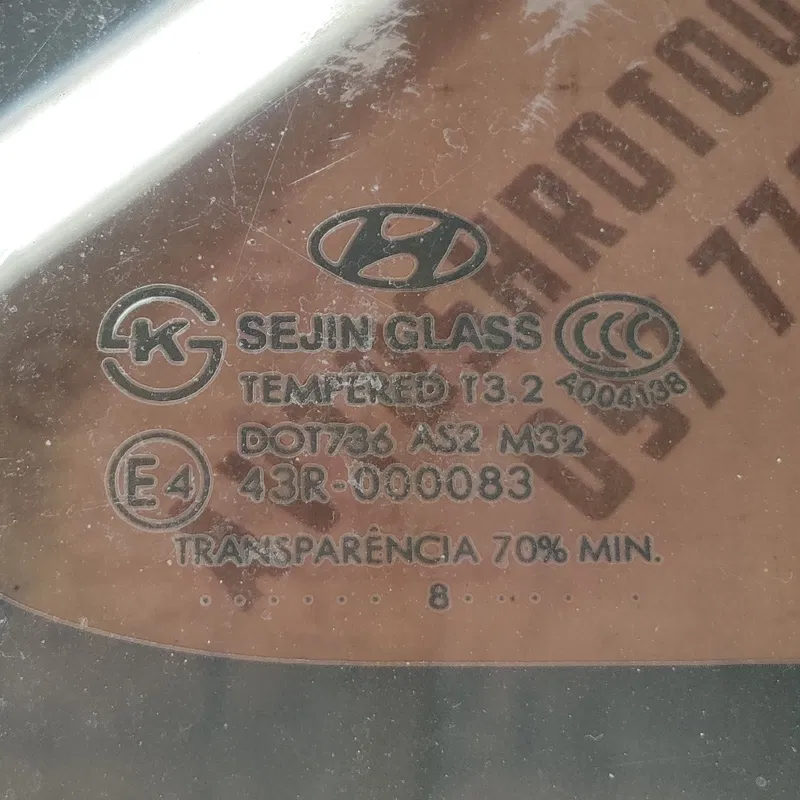 Кузовне скло заднє праве Hyundai Elantra 4 (06-11) 1.6 бенз