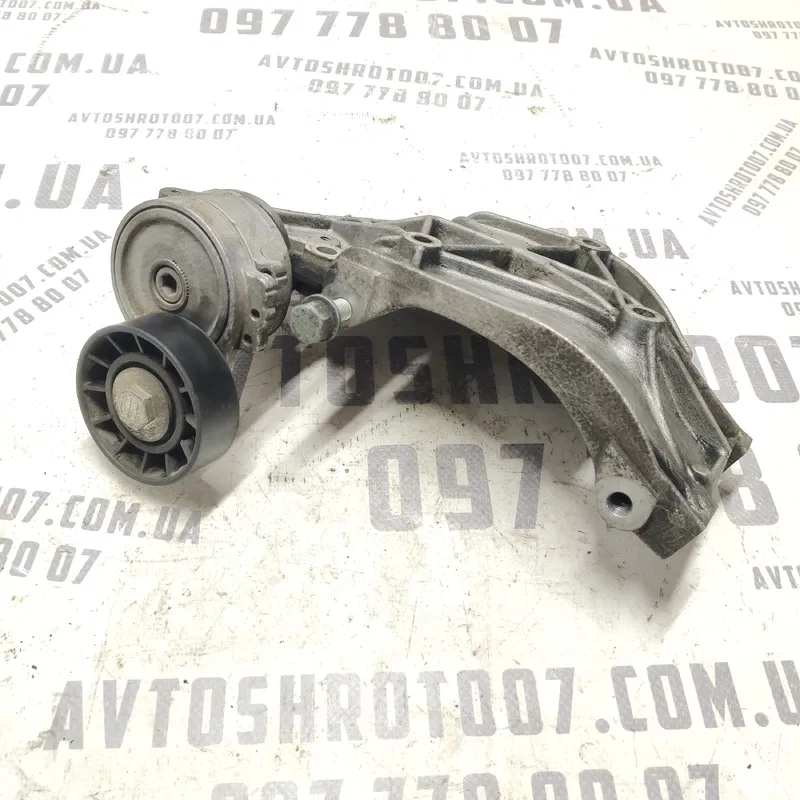 Кронштейн генератора Peugeot 407 (04-10) 2.0D 9650034280