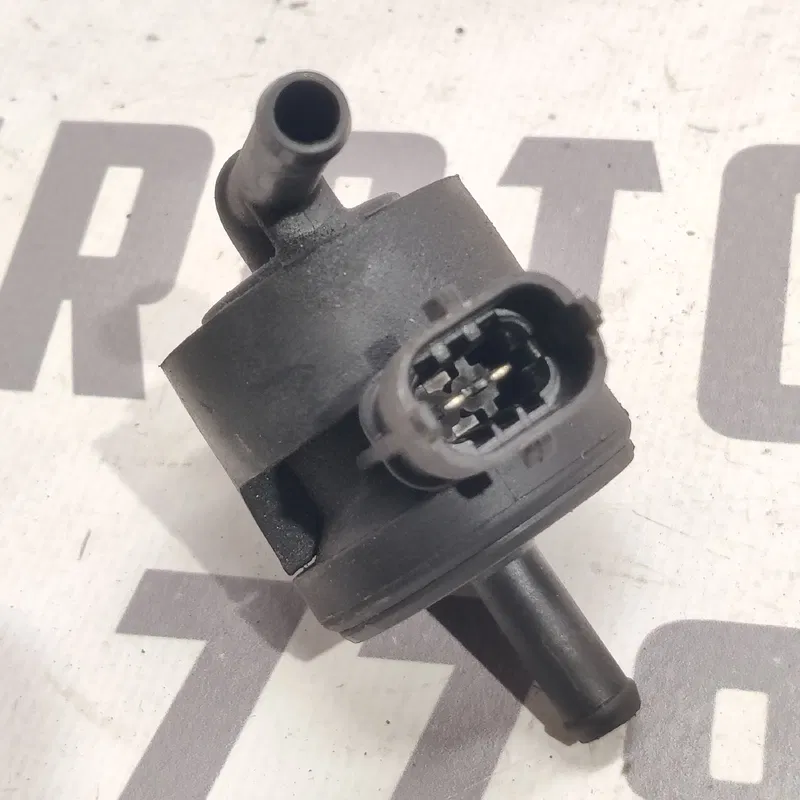 Електроклапан Hyundai Elantra 4 06-11 1.6Б OEM 290102B000
