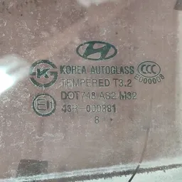Скло дверей заднє ліве Hyundai Elantra 4 (06-11) 834112H010 фото 3