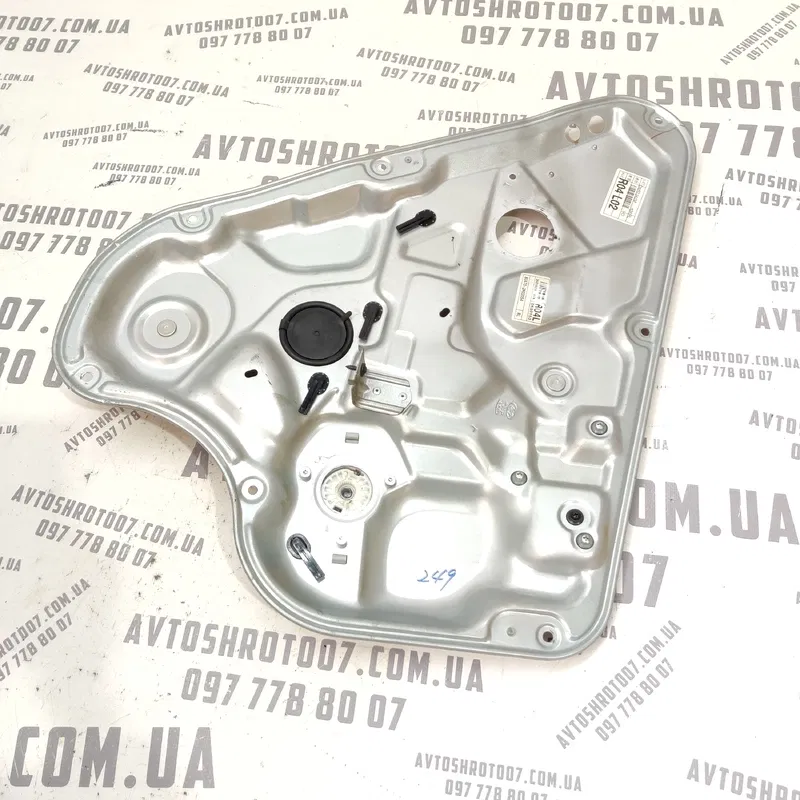 Склопідіймач зад лів Hyundai Elantra 1.6Б 06-11 834702H020S4