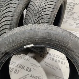 Комплект шин 195/55 R16 Hyundai Elantra 4 (06-11) 1.6 бенз фото 4