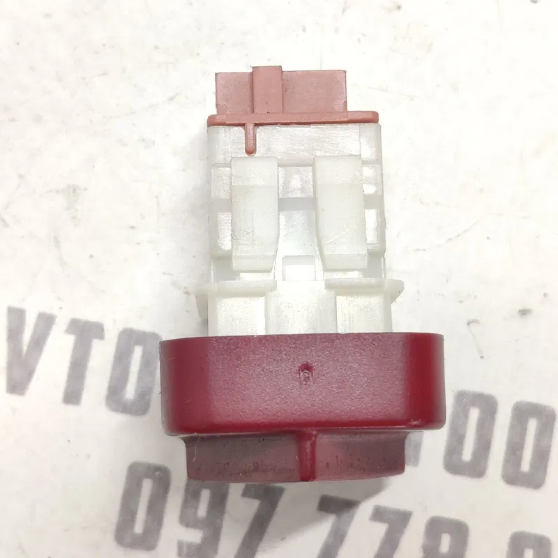 Кнопка аварійки Peugeot 407 (04-11) 2.0 Дизель