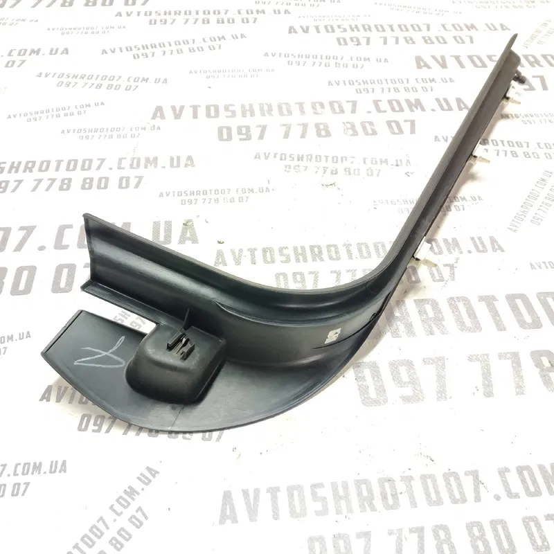 Накладка салону передня ліва Peugeot 407 (04-11) 2.0 дизель