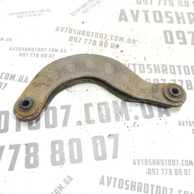 Ричаг підвіски Ford Focus MK2 (04-11) 1.6 дизель задній