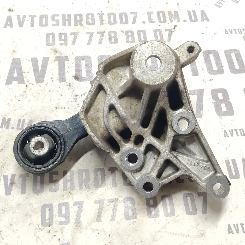 Подушка двигуна права Peugeot 407 (04-11) 2.0D 96451611