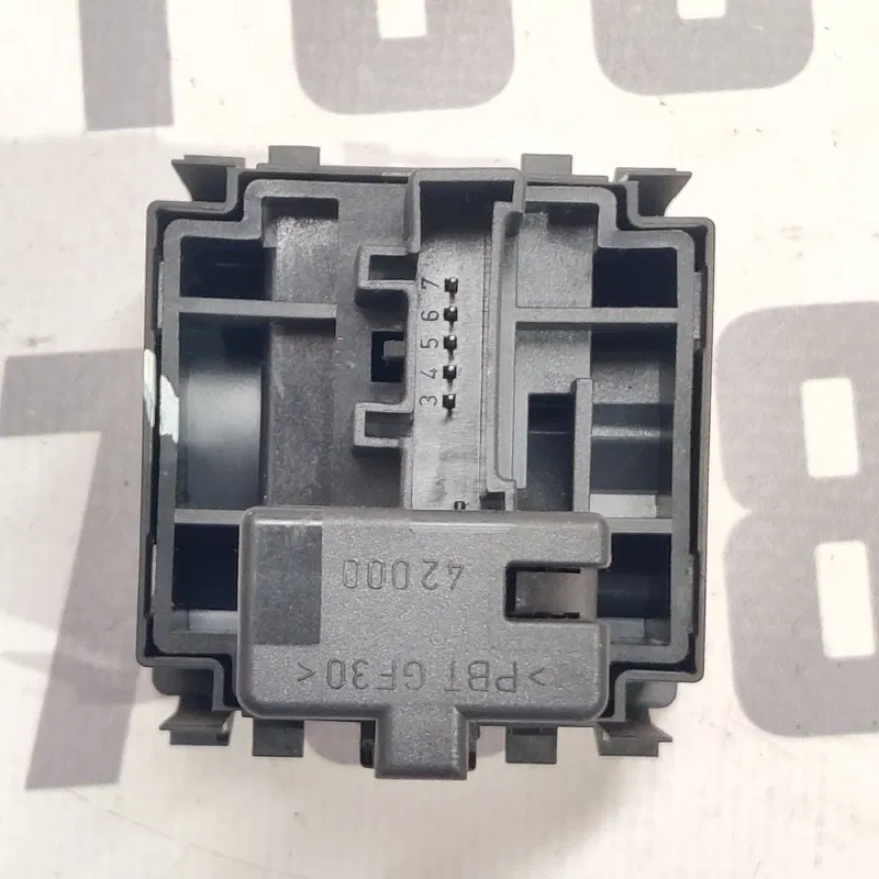 Кнопка фар Renault Grand Scenic 3 (09-16) 1.6D 251900001R
