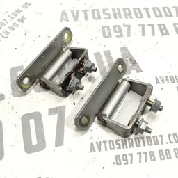 Завіса кришки багажника Nissan X-Trail T30 01-07 2.5 бензин